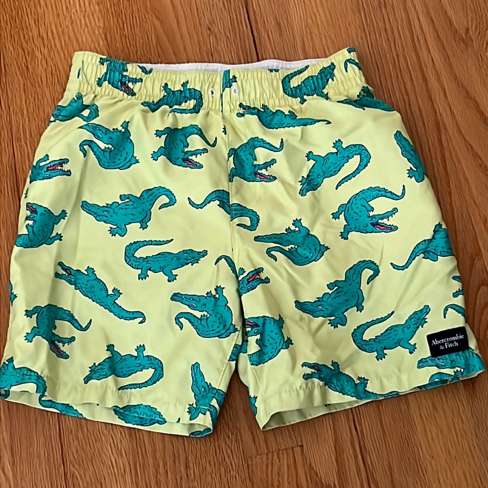 Abercrombie kids 11/12 swim trunks